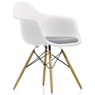Eames Plastic Armchair